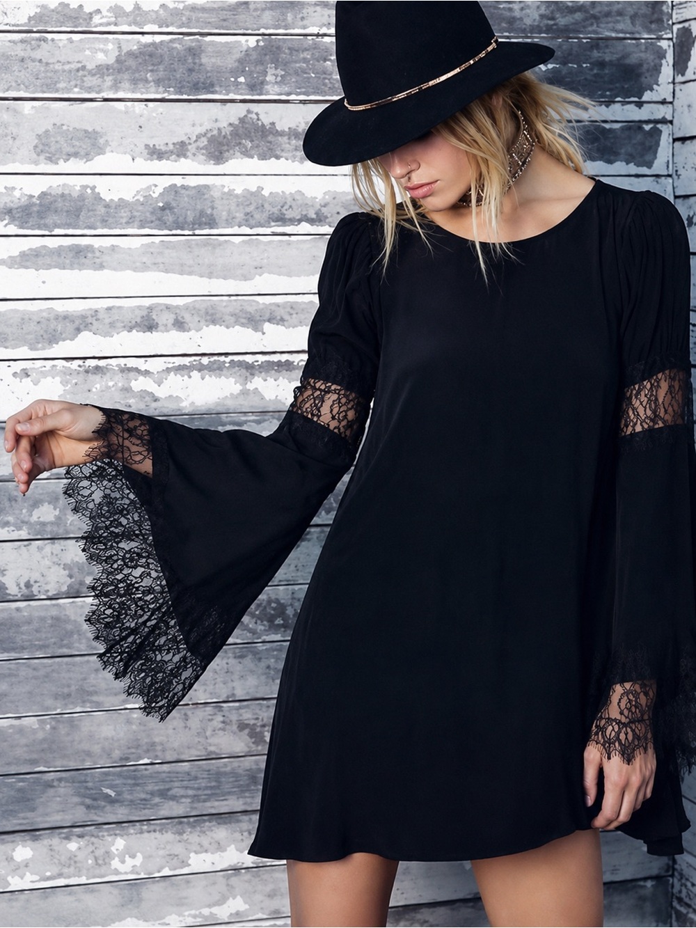 For Love & Lemons Le’veon Lace Bell Sleeve Mini Dress NWT XS